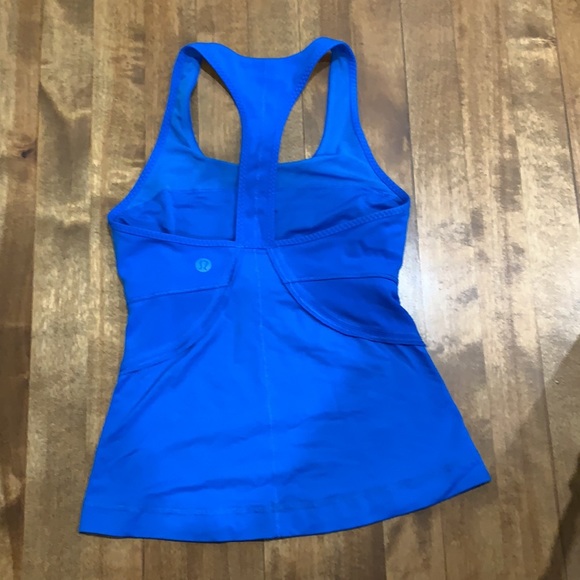 Lululemon activewear tank top - Picture 2 of 2